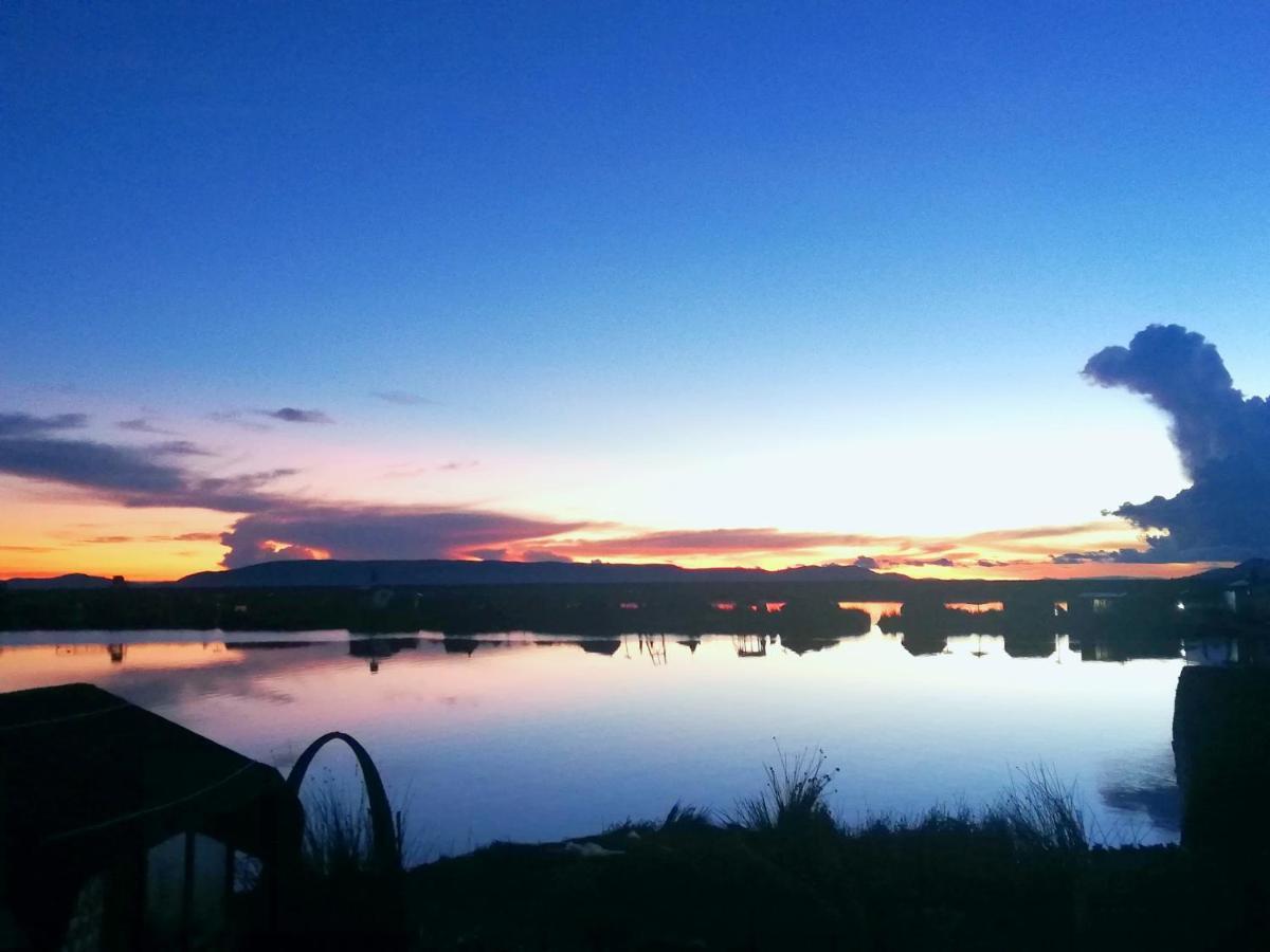 Los Uros Puno Exterior photo