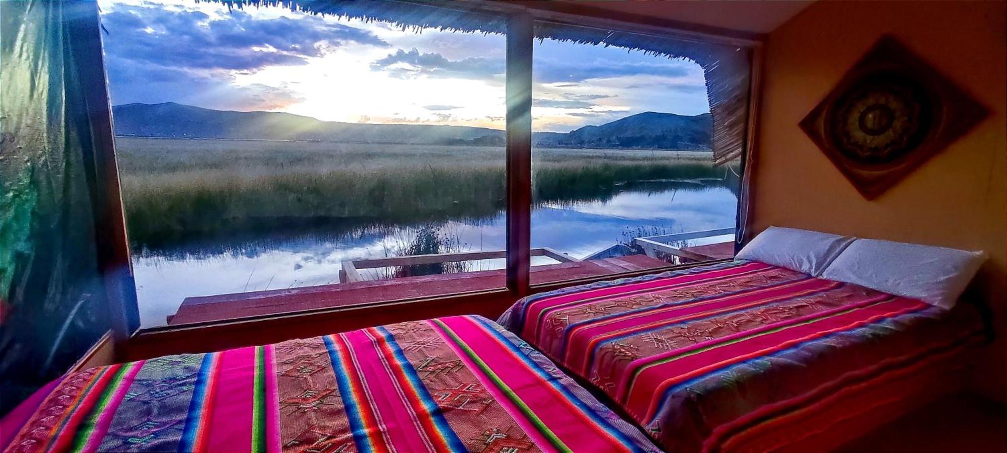 Los Uros Puno Exterior photo